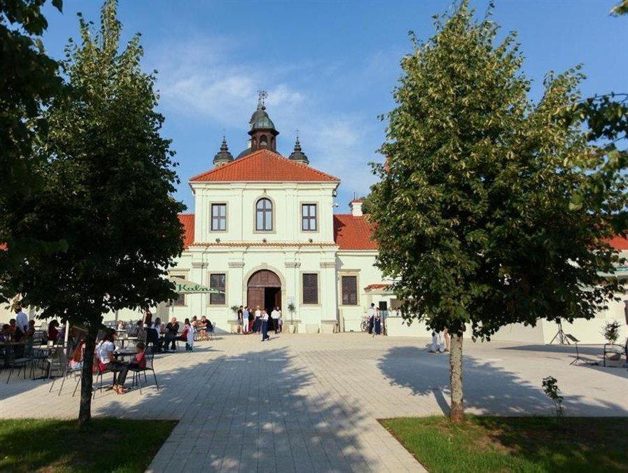 Monte Pacis Otel Kaunas Dış mekan fotoğraf