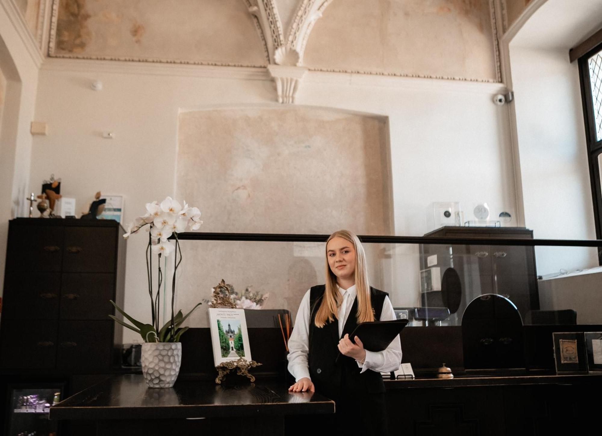 Monte Pacis In Pazaislis Otel Kaunas Dış mekan fotoğraf